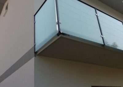 parapetti e scale esterni15