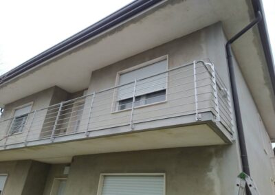 parapetti e scale esterni21
