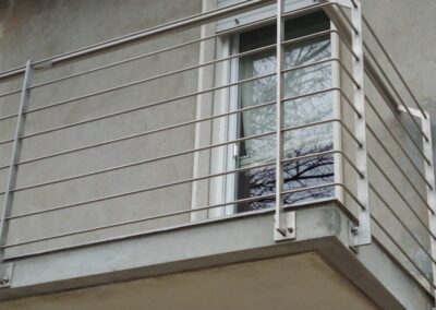 parapetti e scale esterni23