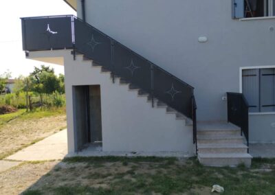 parapetti e scale esterni6